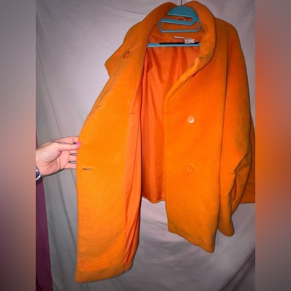 Plus Size Newport News Vibrant Orange Women's Poncho - Picture 12 of 15